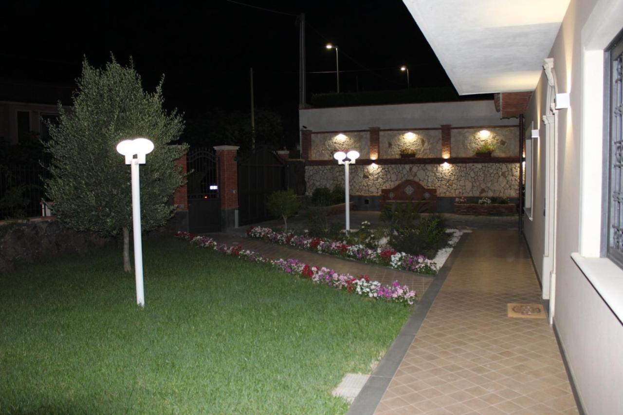 Bedda Mia Etna House B&B Trecastagni Dış mekan fotoğraf